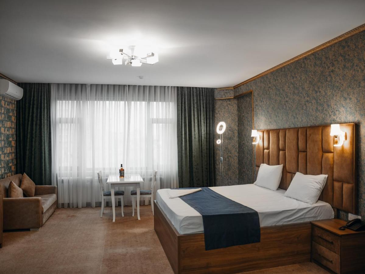 Hotel Alison