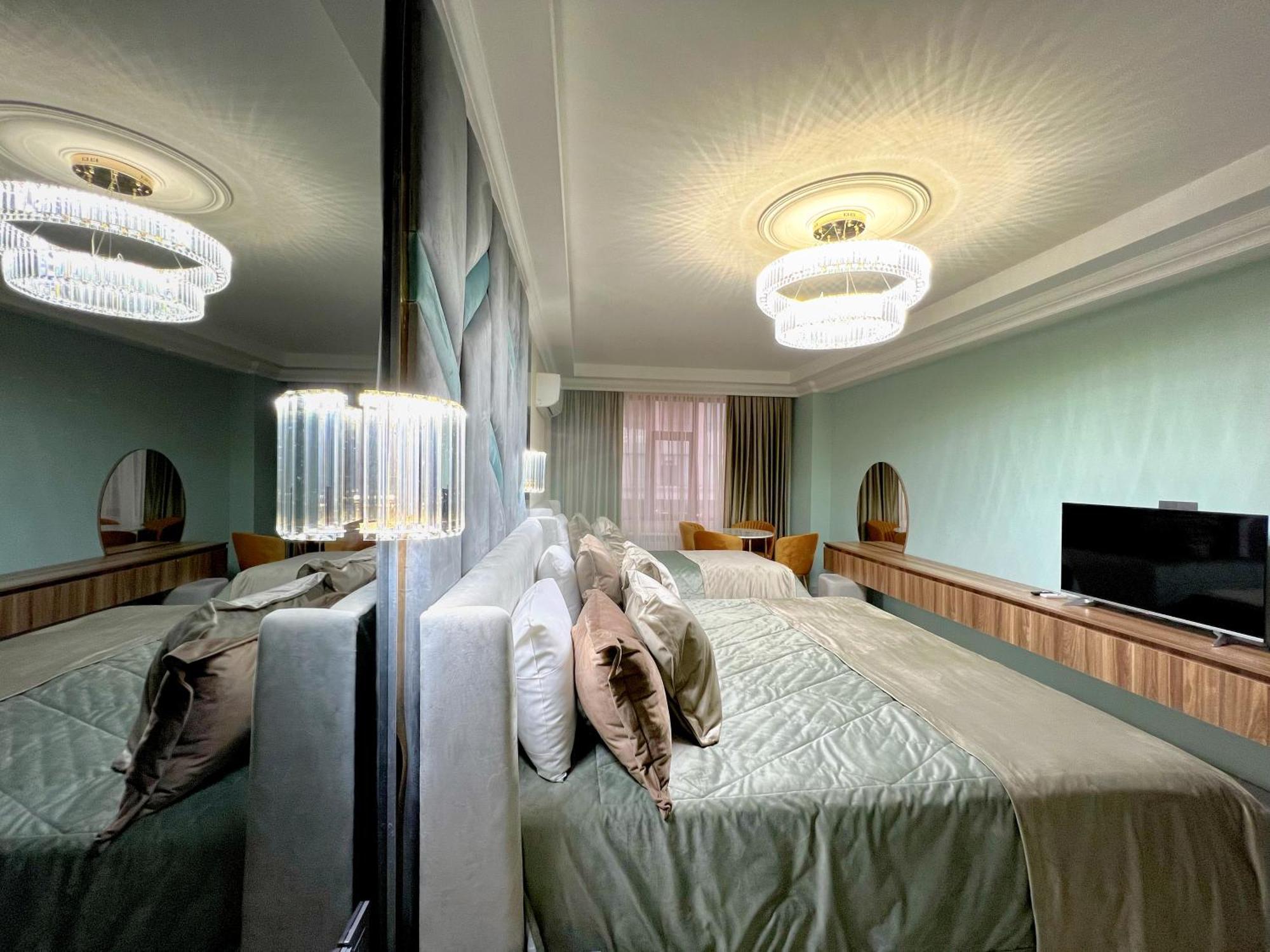 Alison Hotel 3*