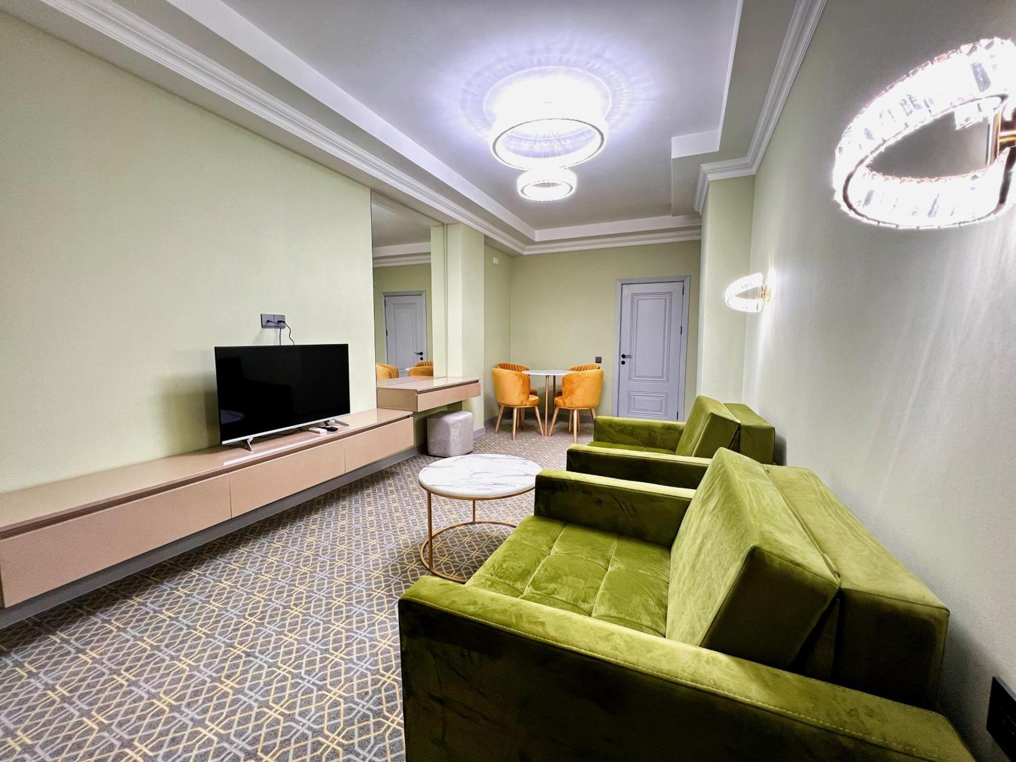 Hotel Alison