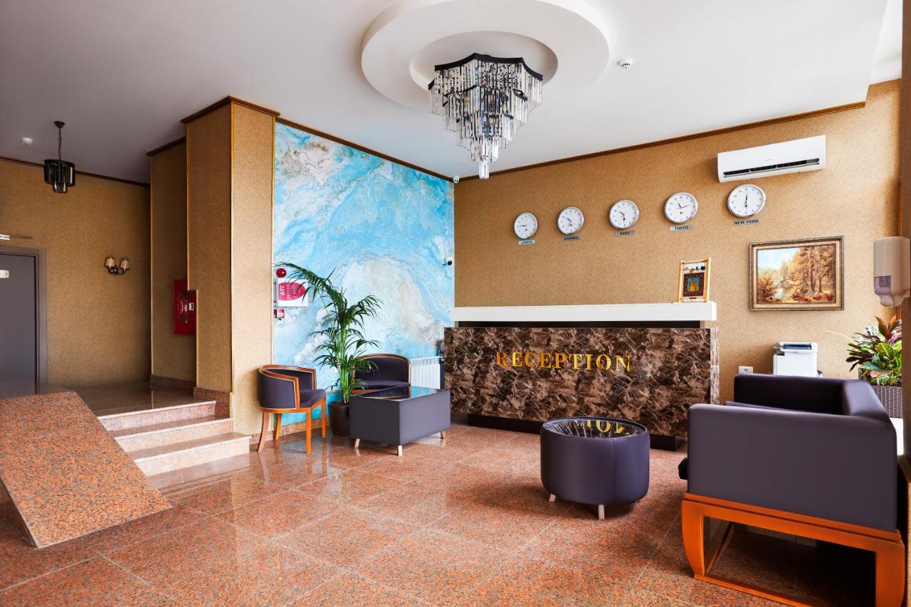Alison Hotel